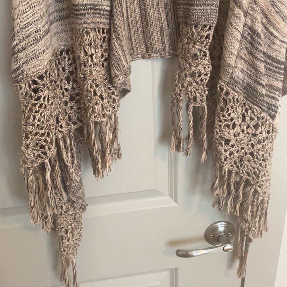 forever 21 knit fringe cardigan - Picture 2 of 4